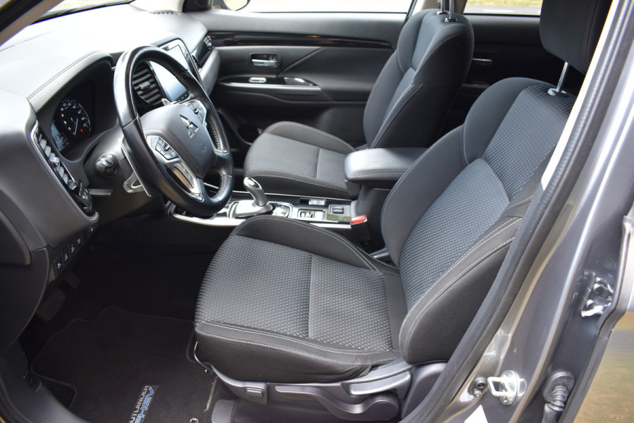 Mitsubishi Outlander 2.4 PHEV Instyle Plugin-hybride