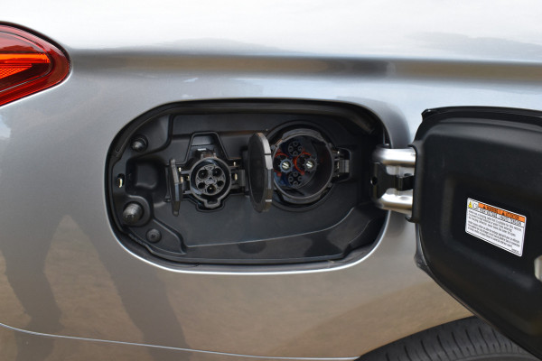 Mitsubishi Outlander 2.4 PHEV Instyle Plugin-hybride