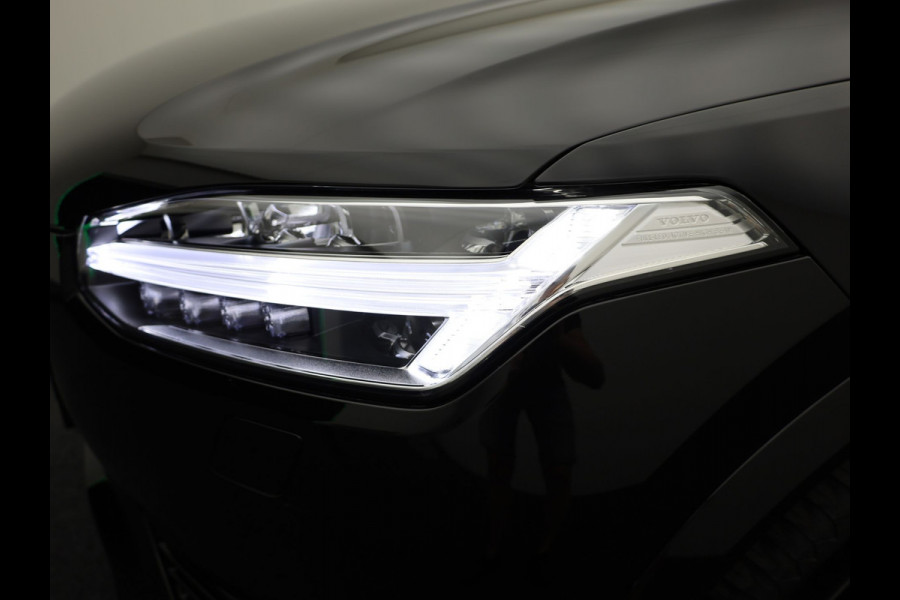 Volvo XC90 2.0 T8 Recharge AWD Ultimate Dark | Pano | Luchtvering | Bowers & Wilkins | Trekhaak | Prijs Rijklaar!!