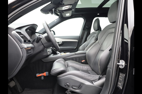 Volvo XC90 2.0 T8 Recharge AWD Ultimate Dark | Pano | Luchtvering | Bowers & Wilkins | Trekhaak | Prijs Rijklaar!!