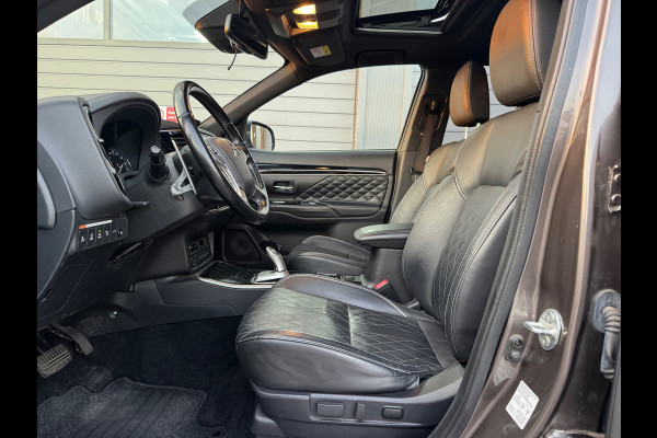 Mitsubishi Outlander 2.4 PHEV S-Edition Bomvol