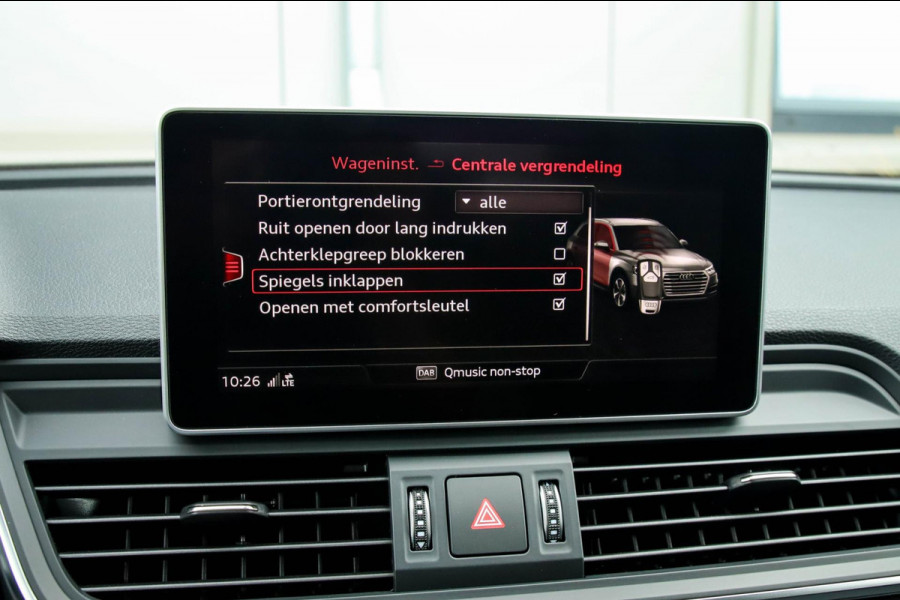 Audi SQ5 3.0 TFSI Q5 Quattro S-Line 354pk Automaat! 1e Eig|DLR|Quantum|Kuipstoelen|Panoramadak|Virtual Cockpit|Black|Carbon|22inch