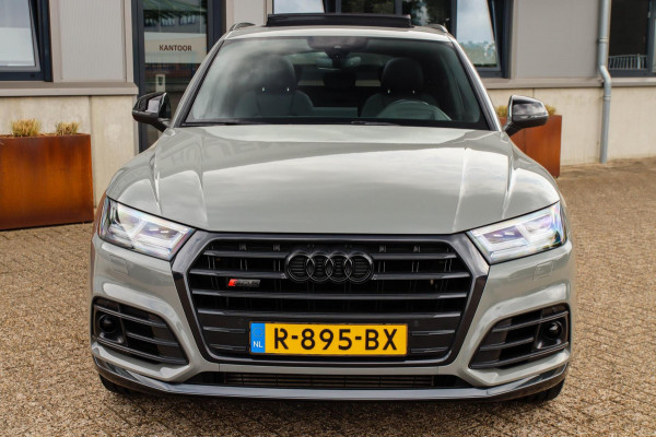 Audi SQ5 3.0 TFSI Q5 Quattro S-Line 354pk Automaat! 1e Eig|DLR|Quantum|Kuipstoelen|Panoramadak|Virtual Cockpit|Black|Carbon|22inch