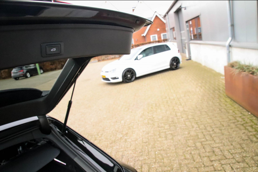 Audi A4 Avant 2.0 TFSI S line Black Edition Facelift 245pk S-Tronic! 1e|DLR|Panoramadak|Virtual Cockpit|Leder|LED Matrix|Black