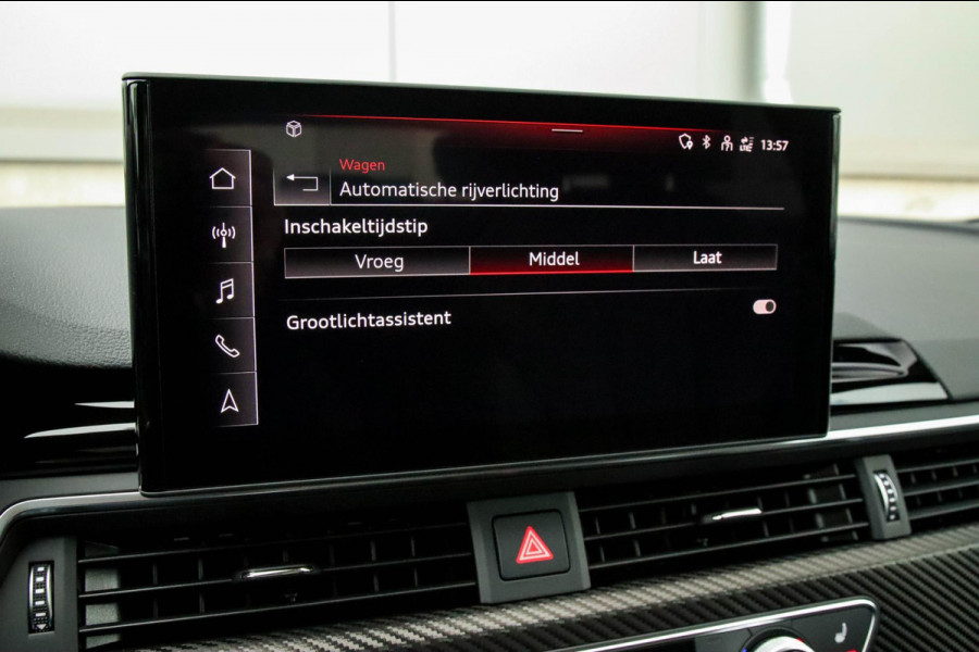 Audi A4 Avant 2.0 TFSI S line Black Edition Facelift 245pk S-Tronic! 1e|DLR|Panoramadak|Virtual Cockpit|Leder|LED Matrix|Black|20