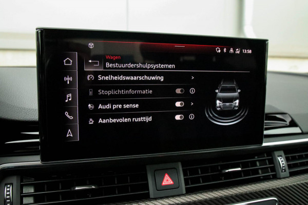 Audi A4 Avant 2.0 TFSI S line Black Edition Facelift 245pk S-Tronic! 1e|DLR|Panoramadak|Virtual Cockpit|Leder|LED Matrix|Black|20