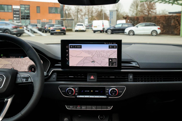 Audi A4 Avant 2.0 TFSI S line Black Edition Facelift 245pk S-Tronic! 1e|NL|DLR|Panoramadak|Virtual Cockpit|Leder|LED Matrix|Black