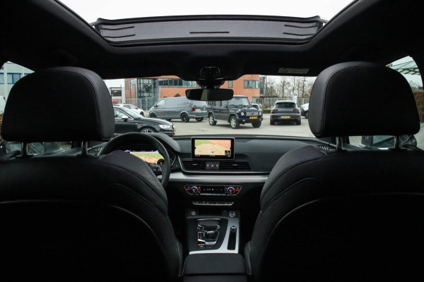 Audi Q5 55 TFSI e Quattro Competition Pro Line S S-Line 367pk Automaat! 1e|DLR|Panoramadak|Virtual Cockpit|LED Matrix|ACC|Black|21