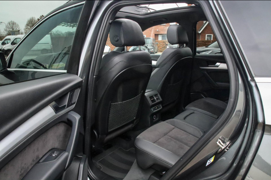 Audi Q5 55 TFSI e Quattro Competition Pro Line S S-Line 367pk Automaat! 1e|DLR|Panoramadak|Virtual Cockpit|LED Matrix|ACC|Black|21