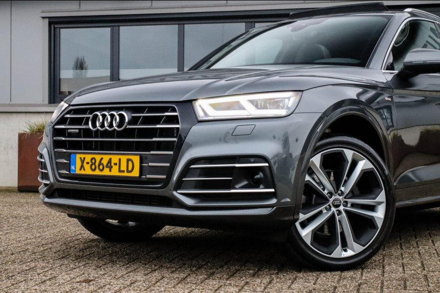 Audi Q5 55 TFSI e Quattro Competition Pro Line S S-Line 367pk Automaat! 1e|DLR|Panoramadak|Virtual Cockpit|LED Matrix|ACC|Black|21