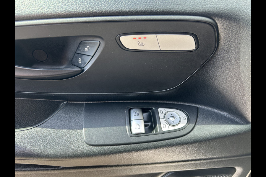 Mercedes-Benz Vito 114 CDI Camera / Navigatie / Parkeersensoren / Cruise control / Airco / 270 Graden achterdeuren
