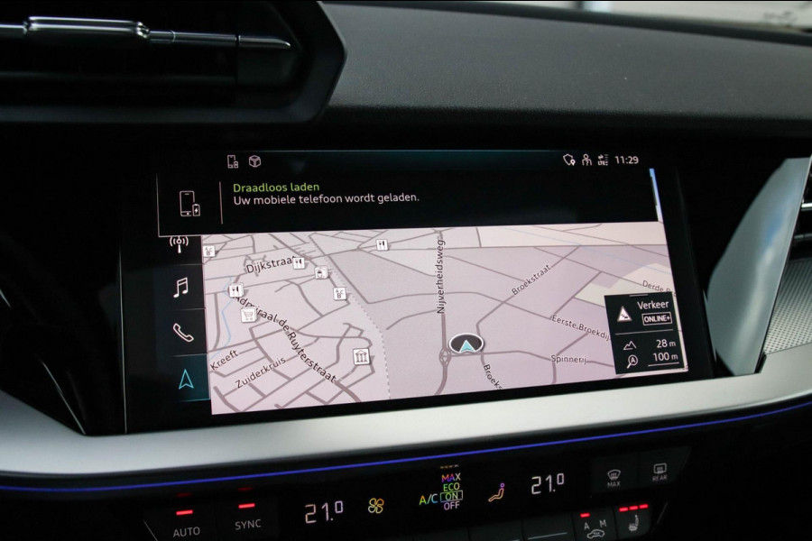 Audi A3 Limousine 35 1.5 TFSI S Edition One S-line 150pk S-Tronic Lederen kuipstoelen|Virtual Cockpit|Panoramadak|LED Matrix|Black