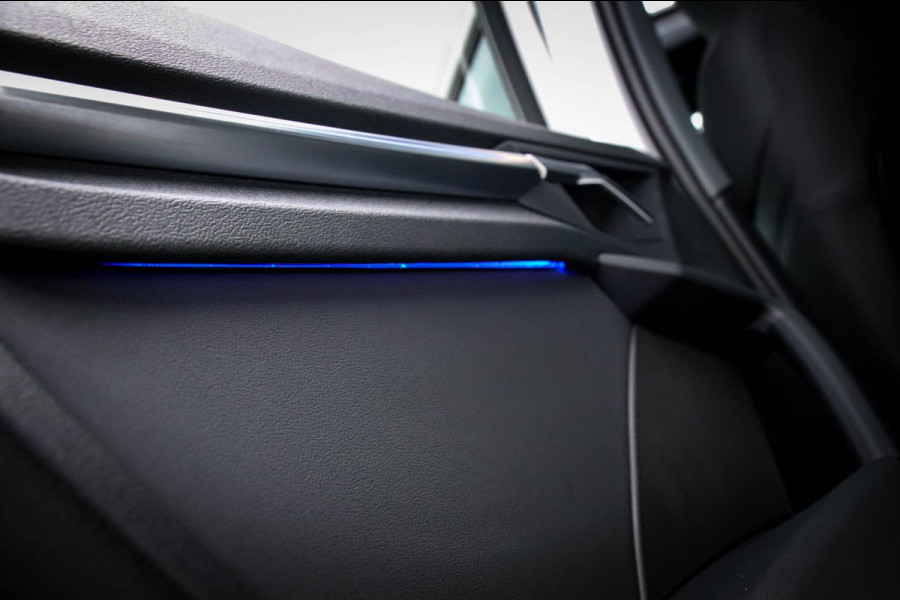 Audi A3 Limousine 35 1.5 TFSI S Edition One S-line 150pk S-Tronic Lederen kuipstoelen|Virtual Cockpit|Panoramadak|LED Matrix|Black