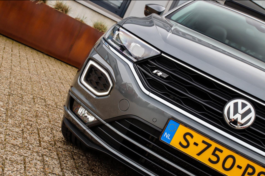 Volkswagen T-Roc 1.5 TSI Sport Business R 150pk DSG! Panoramadak|Virtual Cockpit|LED Plus|NAVI|ACC|Lane+Side|Camera|Black|Trekhaak