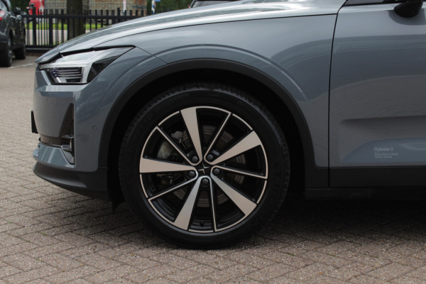 Polestar 2 Long Range Dual Motor Launch Edition 78kWh / Trekhaak / Panoramadak / 360Camera / ACC / Virtual Cockpit / Keyless / DAB / Stuurverwarming