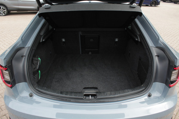 Polestar 2 Long Range Dual Motor Launch Edition 78kWh / Trekhaak / Panoramadak / 360Camera / ACC / Virtual Cockpit / Keyless / DAB / Stuurverwarming