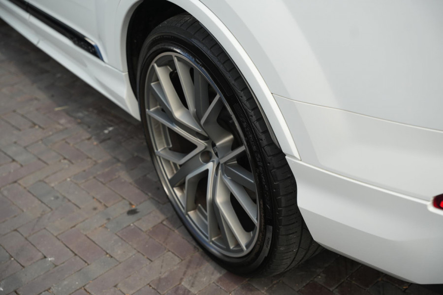 Audi Q7 60 TFSI e quattro Pro Line S Competition Panoramadak Luxe Leder Trekhaak Luchtvering 456 PK!