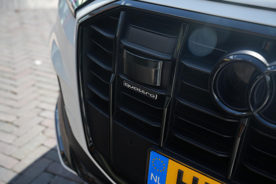 Audi Q7 60 TFSI e quattro Pro Line S Competition Panoramadak Luxe Leder Trekhaak Luchtvering 456 PK!