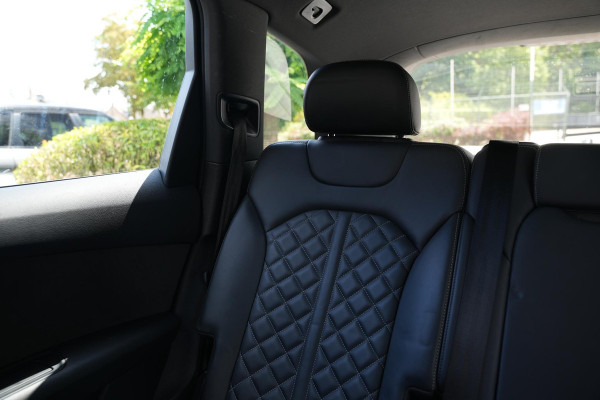 Audi Q7 60 TFSI e quattro Pro Line S Competition Panoramadak Luxe Leder Trekhaak Luchtvering 456 PK!