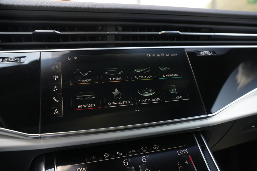 Audi Q7 60 TFSI e quattro Pro Line S Competition Panoramadak Luxe Leder Trekhaak Luchtvering 456 PK!
