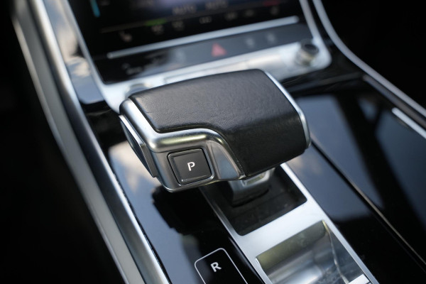 Audi Q7 60 TFSI e quattro Pro Line S Competition Panoramadak Luxe Leder Trekhaak Luchtvering 456 PK!