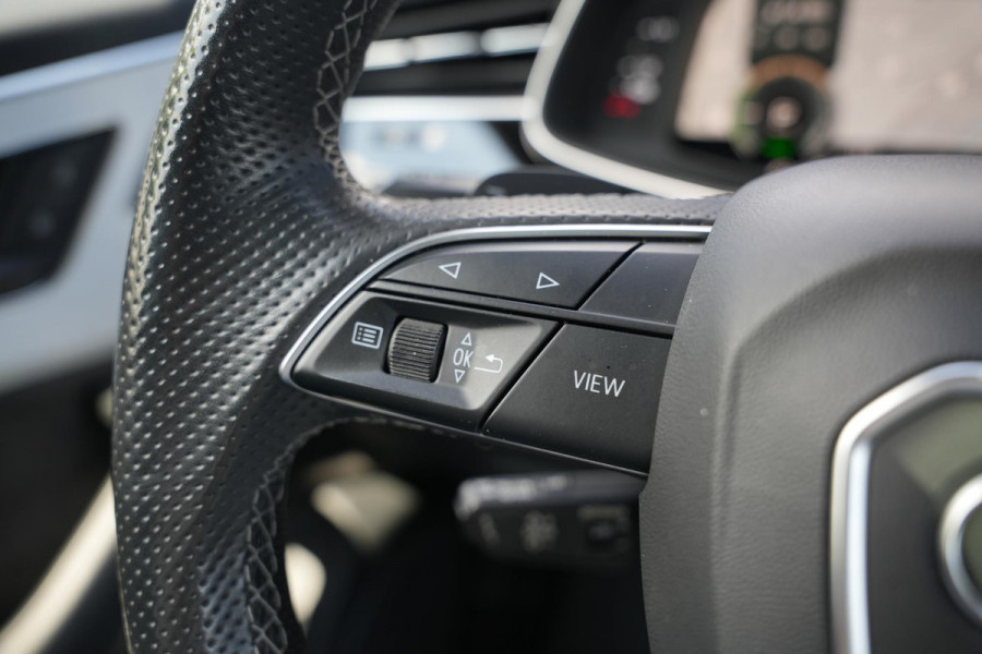 Audi Q7 60 TFSI e quattro Pro Line S Competition Panoramadak Luxe Leder Trekhaak Luchtvering 456 PK!