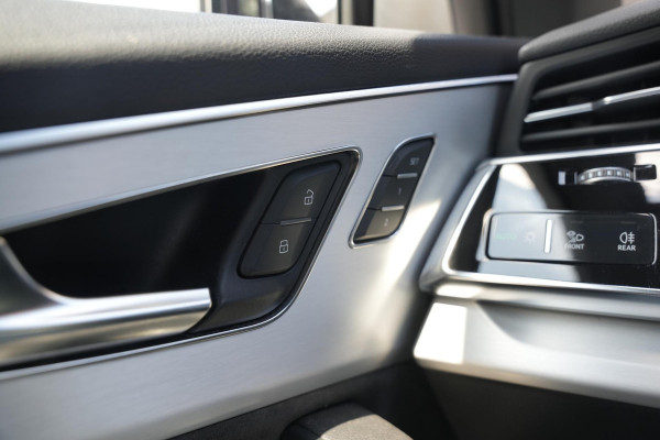 Audi Q7 60 TFSI e quattro Pro Line S Competition Panoramadak Luxe Leder Trekhaak Luchtvering 456 PK!
