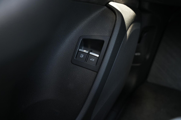 Audi Q7 60 TFSI e quattro Pro Line S Competition Panoramadak Luxe Leder Trekhaak Luchtvering 456 PK!