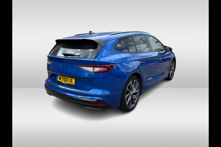 Škoda ENYAQ iV 60 Sportline / Trekhaak / Camera / Leer&Alcantara / Keyless / 20'' / CarPlay / Matrix LED / Stoelverwarming 4x / Dodehoek / DAB / ACC
