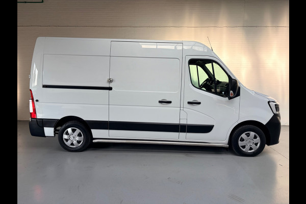 Renault Master Automaat Servicewagen T35 2.3 dCi 150pk L2H2 Energy Work Edition 3persoons, BOTT inrichting, Trekhaak Rijklaarprijs