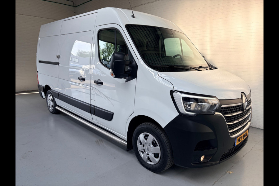 Renault Master Automaat Servicewagen T35 2.3 dCi 150pk L2H2 Energy Work Edition 3persoons, BOTT inrichting, Trekhaak Rijklaarprijs