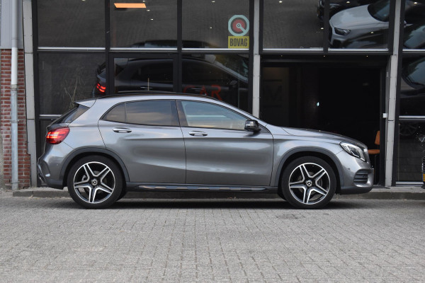 Mercedes-Benz GLA 180 AMG Line Pano Keyless Camera LED