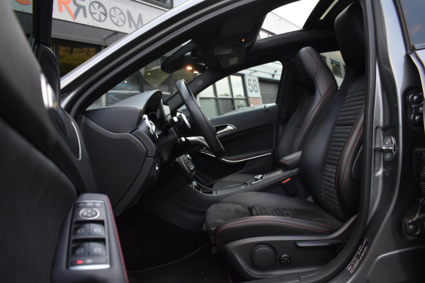 Mercedes-Benz GLA 180 AMG Line Pano Keyless Camera LED
