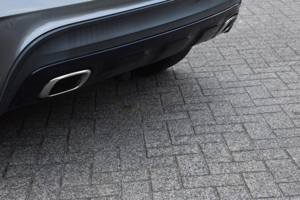 Mercedes-Benz GLA 180 AMG Line Pano Keyless Camera LED