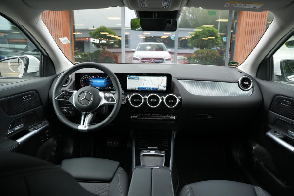 Mercedes-Benz GLA 250 e Business Solution Adapt. Cruise Stoelverw. LED Dodehoek