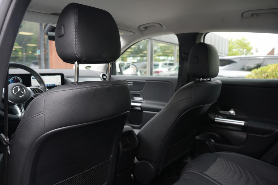 Mercedes-Benz GLA 250 e Business Solution Adapt. Cruise Stoelverw. LED Dodehoek