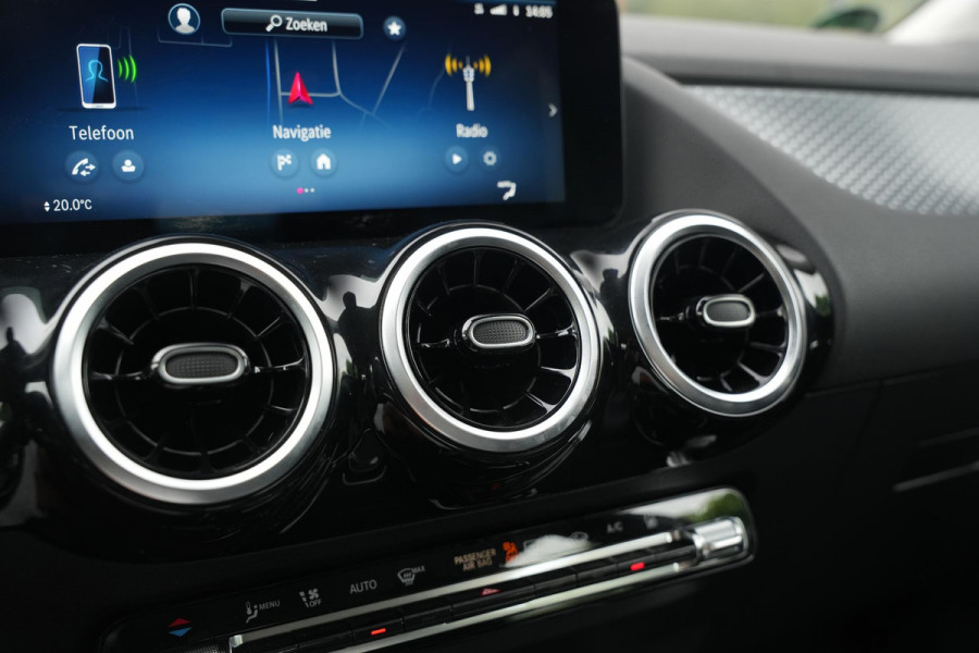 Mercedes-Benz GLA 250 e Business Solution Adapt. Cruise Stoelverw. LED Dodehoek