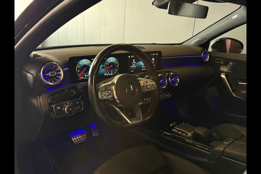 Mercedes-Benz A-Klasse 200 AMG | Burmester|Camera|PANO|PPF|ACC|