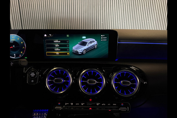 Mercedes-Benz A-Klasse 200 AMG | Burmester|Camera|PANO|PPF|ACC|