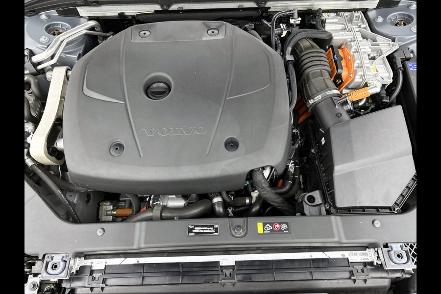 Volvo V60 2.0 T8 405PK Polestar Engineered Hybride AWD R-Design / Trekhaak / Panoramadak / Leder-Massage+Koel-Warm / 360Cam / Adap. Cruise / Apk 10-2027