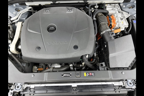 Volvo V60 2.0 T8 405PK Polestar Engineered Hybride AWD R-Design / Trekhaak / Panoramadak / Leder-Massage+Koel-Warm / 360Cam / Adap. Cruise / Apk 10-2027
