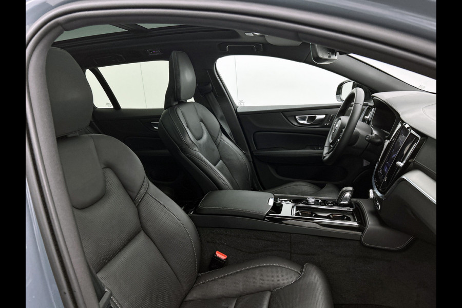 Volvo V60 2.0 T8 405PK Polestar Engineered Hybride AWD R-Design / Trekhaak / Panoramadak / Leder-Massage+Koel-Warm / 360Cam / Adap. Cruise / Apk 10-2027