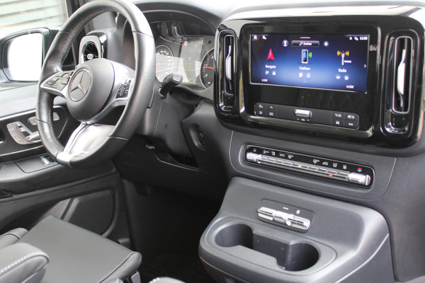 Mercedes-Benz Vito 124 CDI / Aut / DC / 4-Matic / Elec Stoel / Leer / 2x Schuifd / Vol Opties / NIEUWSTAAT