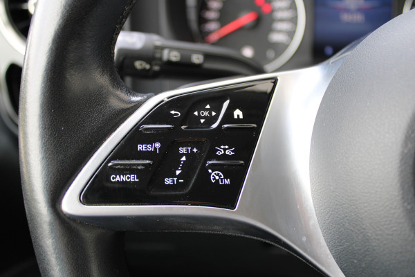 Mercedes-Benz Vito 124 CDI / Aut / DC / 4-Matic / Elec Stoel / Leer / 2x Schuifd / Vol Opties / NIEUWSTAAT