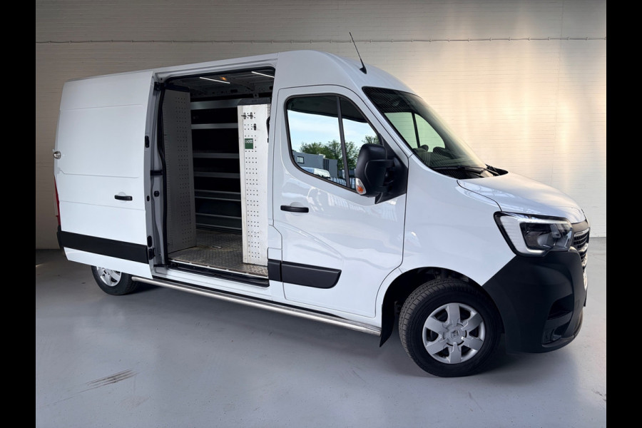 Renault Master Automaat Servicewagen T35 2.3 dCi 150pk L2H2 Energy Work Edition 3persoons, BOTT inrichting, Trekhaak Rijklaarprijs