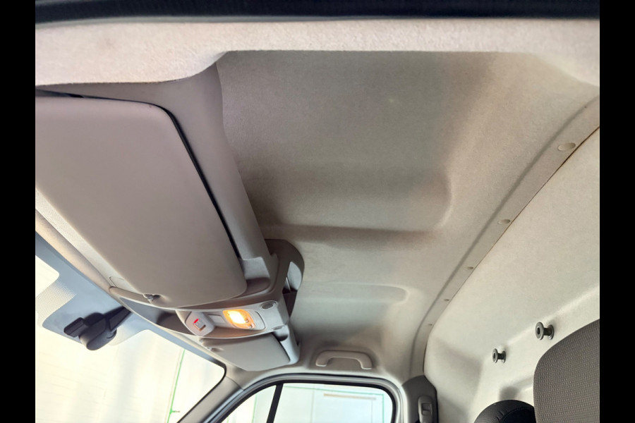 Renault Master Automaat Servicewagen T35 2.3 dCi 150pk L2H2 Energy Work Edition 3persoons, BOTT inrichting, Trekhaak Rijklaarprijs