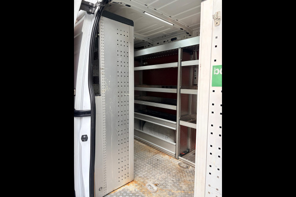 Renault Master Automaat Servicewagen T35 2.3 dCi 150pk L2H2 Energy Work Edition 3persoons, BOTT inrichting, Trekhaak Rijklaarprijs