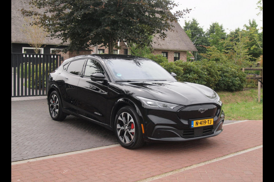 Ford Mustang Mach-E Extended AWD 98 kWh | SOH 93% | 360 Camera | Bang & Olufsen | Apple Carplay | ACC | NL-Auto |