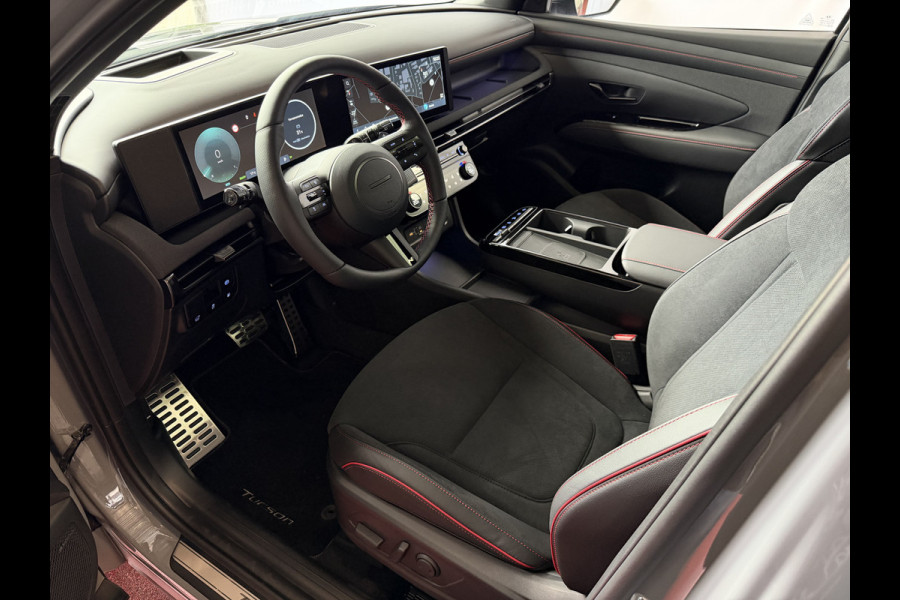 Hyundai Tucson NIEUWE AUTO 1.6 T-GDI PHEV N-LINE 360.CAMERA ELEK.KLEP ELEK.STOEL/GEHEUGEN VERWARMD/KOELING SUBWFR 19"LMV ZWARTE HEMEL STUURVERW PLUG IN HYBRIDE