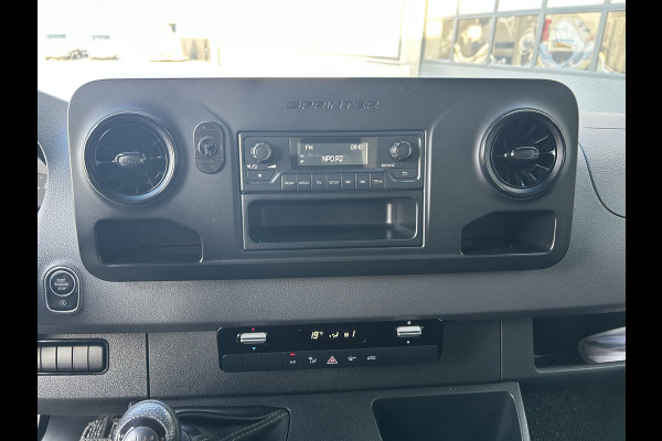Mercedes-Benz Sprinter 515 CDI L3 N1 / Open laadbak / Trekhaak / Cruise control / Airco